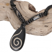 Ethno Amulet, Tibet Halskette, Tibetschmuck - Tropfen Spirale 